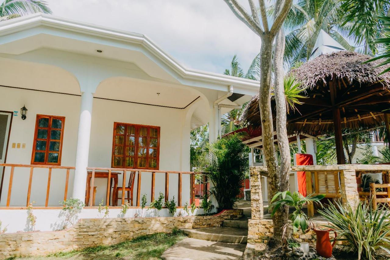 Palmera Palma Private 1-Br Bungalow In Moalboal Extérieur photo